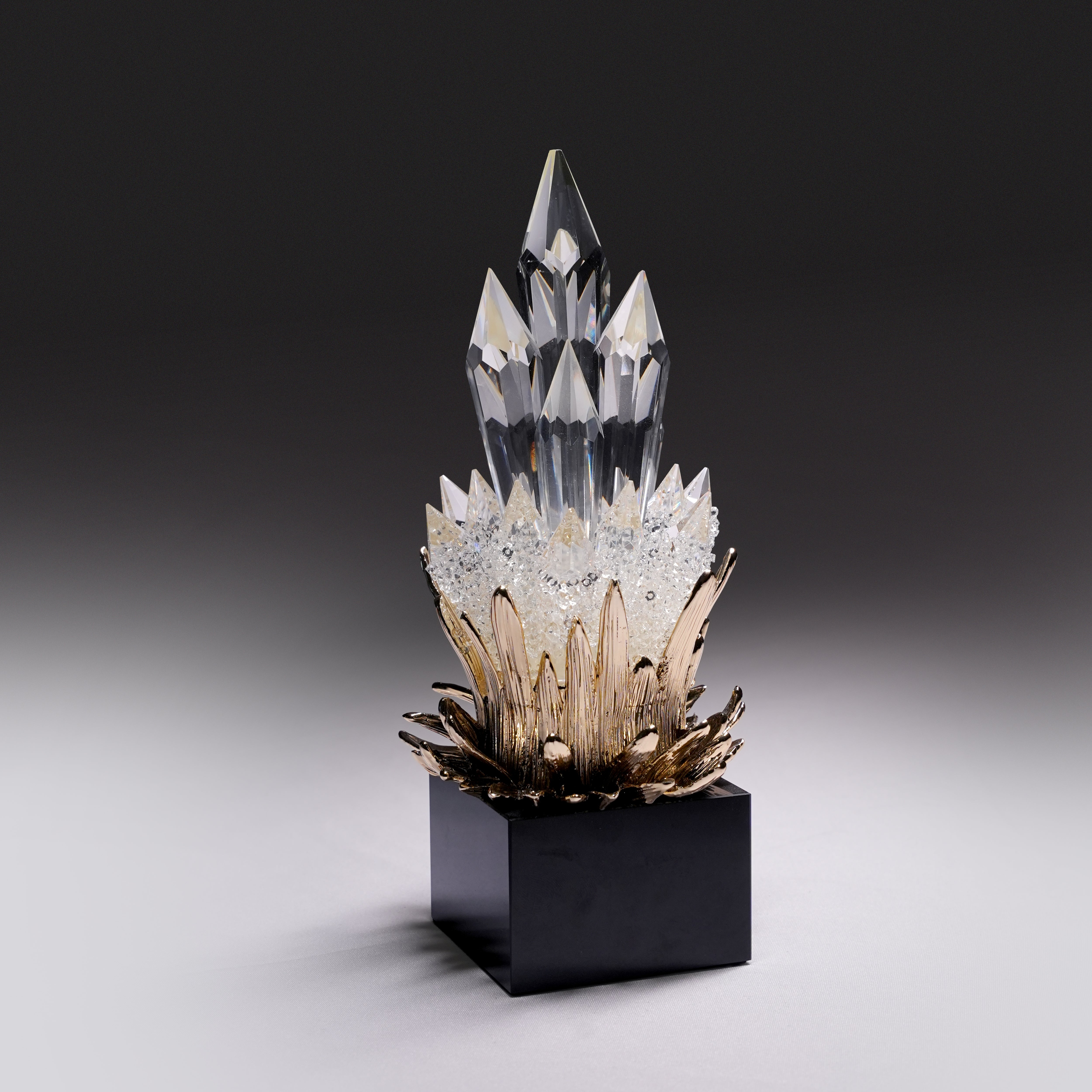 CRYSTAL CROWN — Luxe Crystal Cluster Sculpture