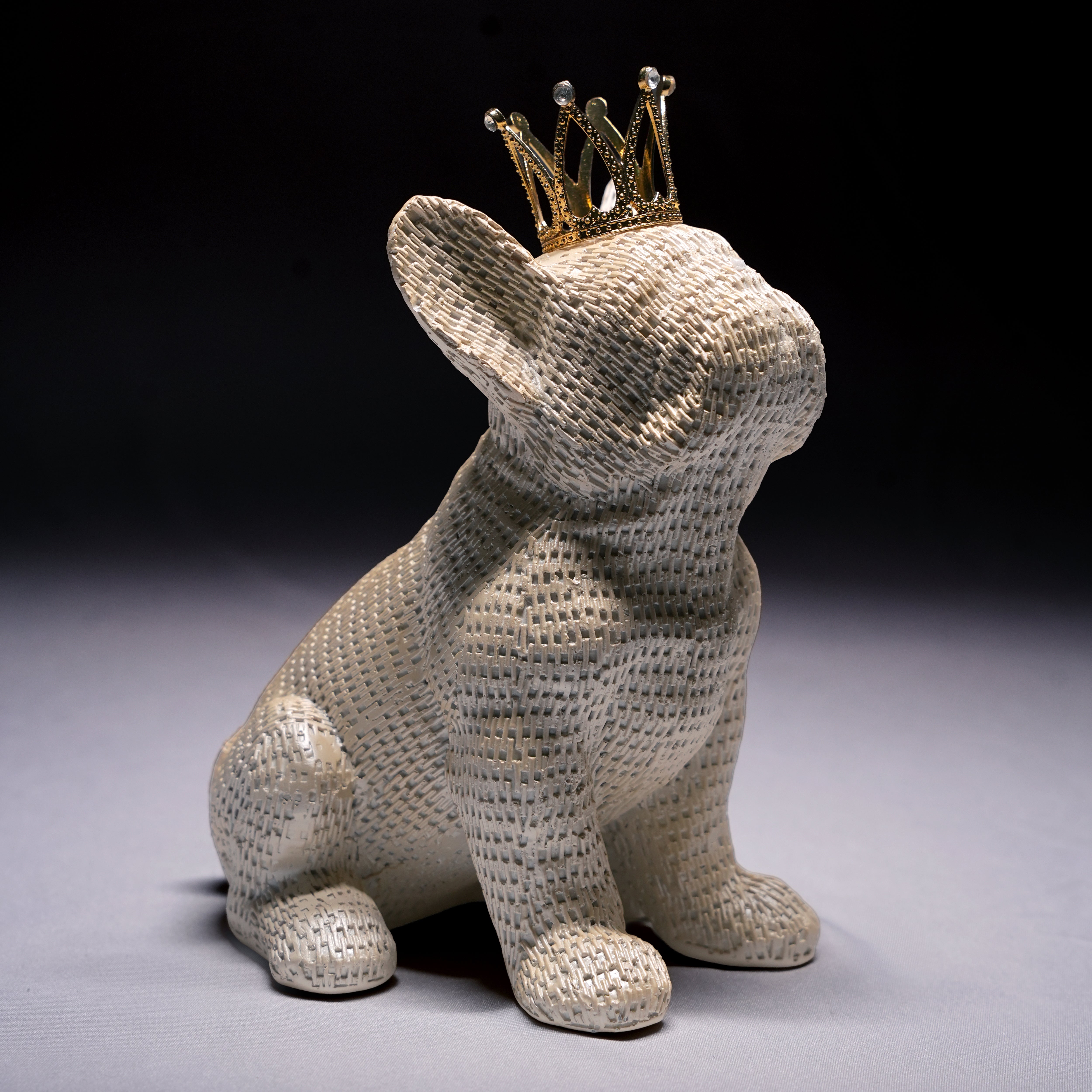 Crown Paws Duo – Luxury Crown Dog Decor Set