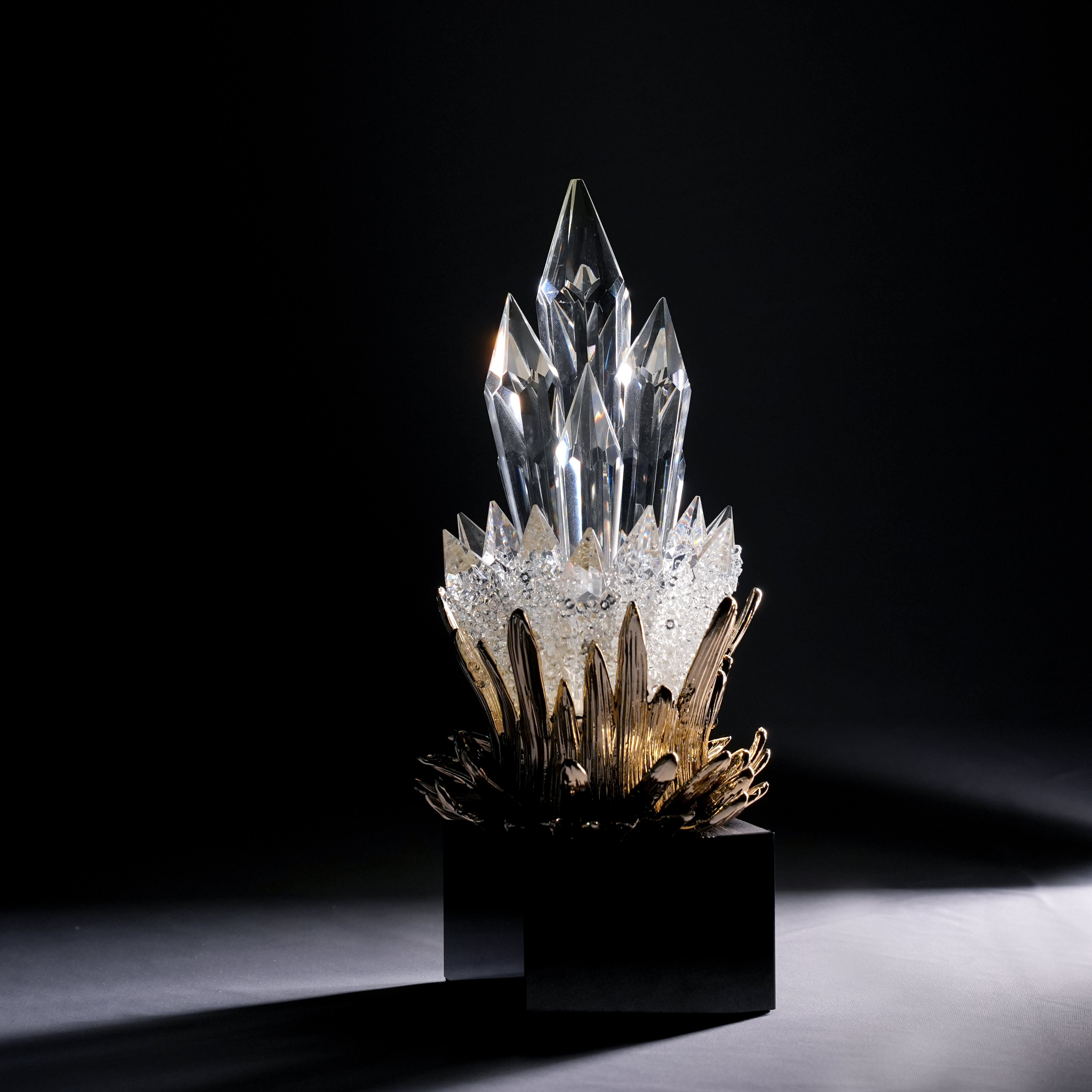 CRYSTAL CROWN — Luxe Crystal Cluster Sculpture