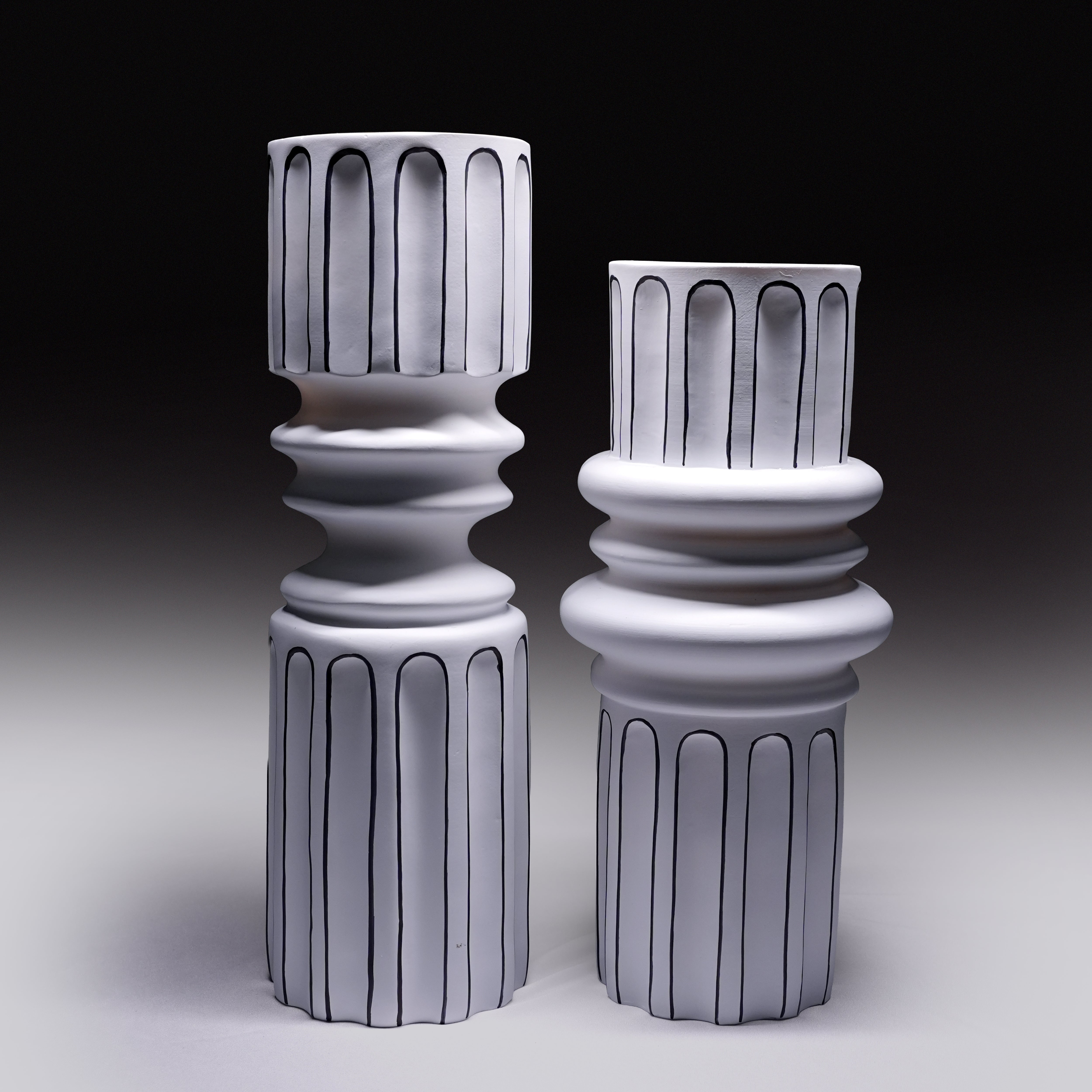 ARCHLINE — Sculptural Chess-Inspired Vase Set